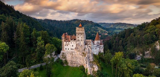 Bran Castle: Discovering the Legends and History