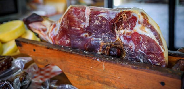 Njeguški Pršut: A Savory Delight